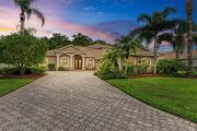 7526 CAMDEN HARBOUR DR